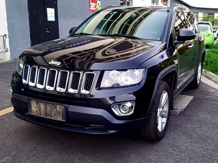 指南者进口 2014款 改款 2.4L 四驱舒适版