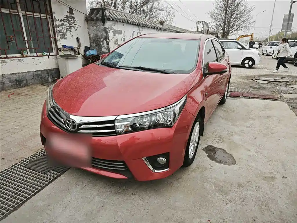 TOYOTA COROLLA