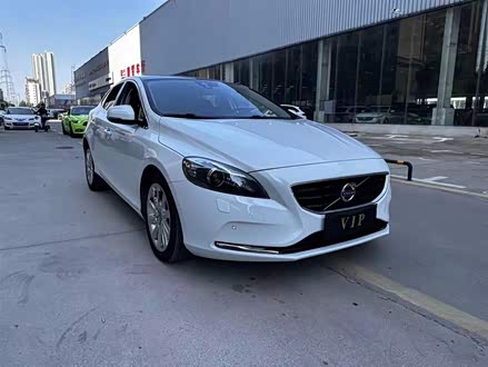 沃尔沃V40 2013款 2.0T 智尚版