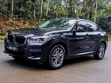 宝马X4 2021款 xDrive 25i M运动套装