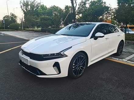 起亚K5 2021款 380T GT-Line 旗舰版