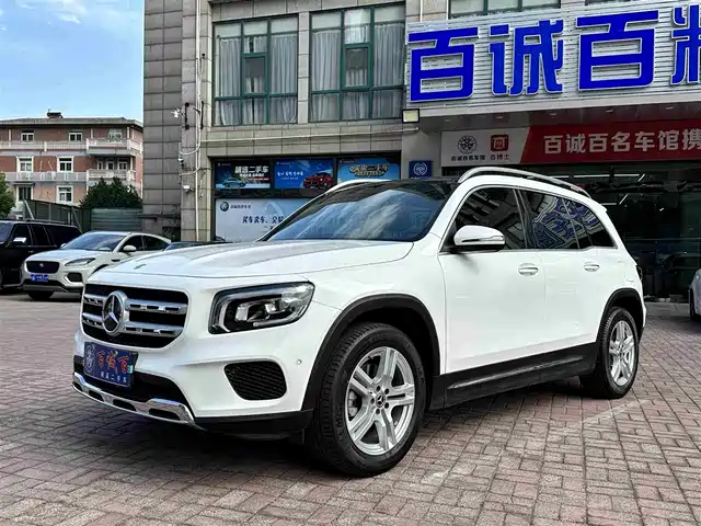 MERCEDES-BENZ  GLB 2021
