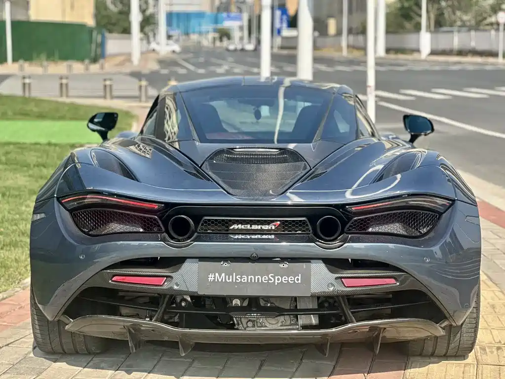 MCLAREN 720S