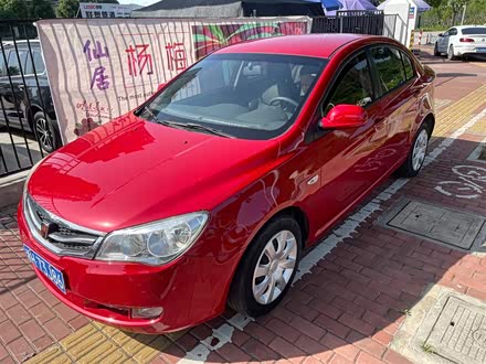 荣威350 2011款 350D 1.5L 自动迅豪版