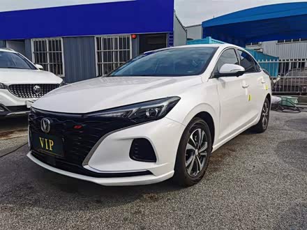 逸动 2020款 PLUS 蓝鲸NE 1.4T GDI DCT尊贵型