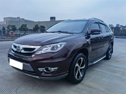 比亚迪S7 2015款 2.0T 升级版 自动旗舰型