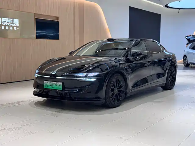 2024 Zeekr 007