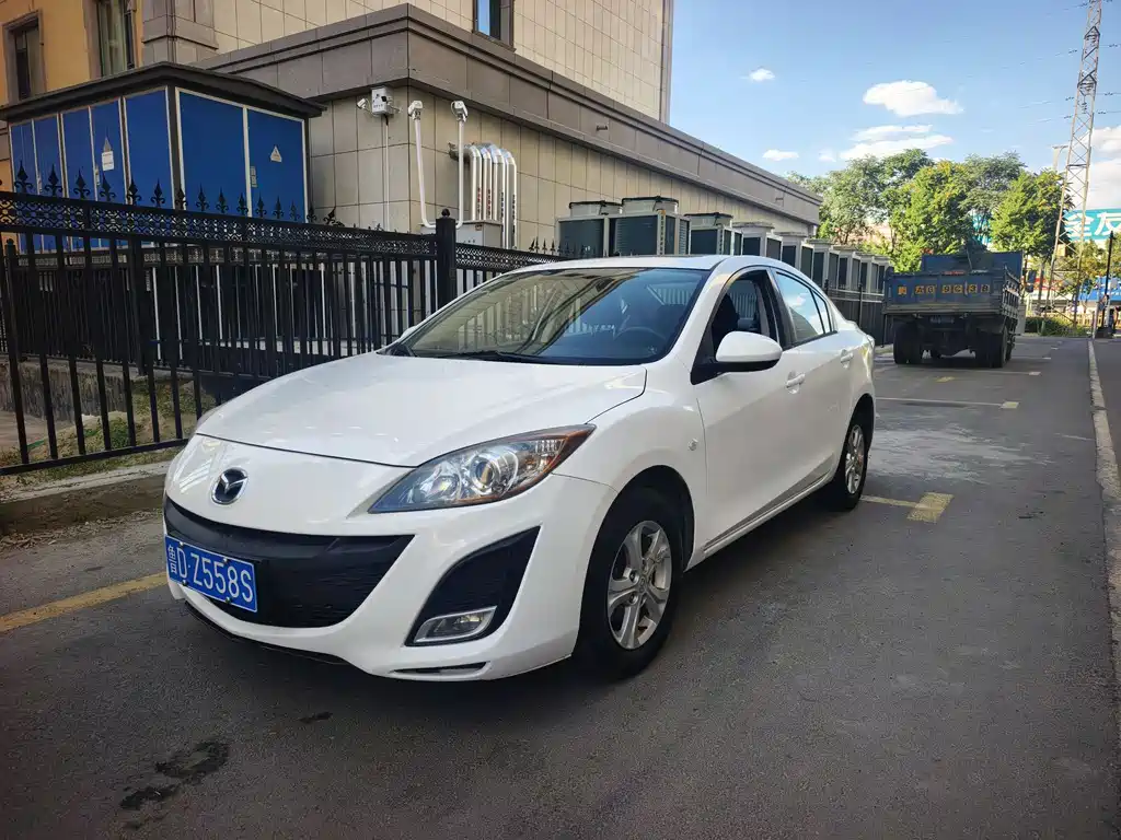 Mazda 3 Xingcheng 2014