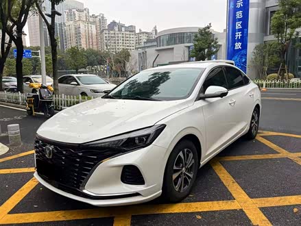 逸动 2021款 PLUS 蓝鲸NE 1.4T GDI DCT尊贵型