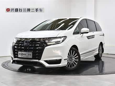 艾力绅 2022款 2.0L e:HEV 豪华版