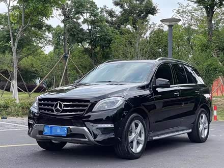 奔驰M级 2014款 ML 320 4MATIC
