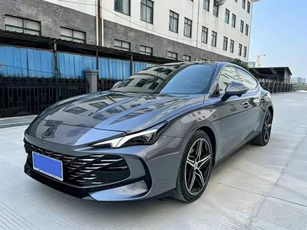 MG7 2023款 2.0T 自动Trophy+激擎耀世版