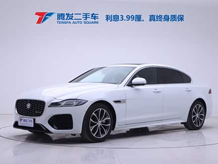捷豹XFL 2022款 XFL 2.0T P250 两驱精英运动版