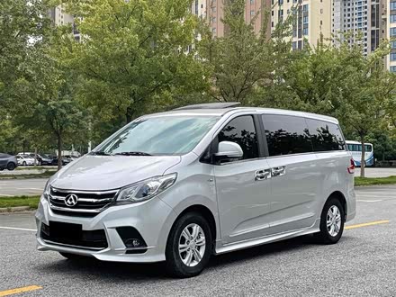 上汽大通MAXUS G10 2016款 2.0T 自动行政版