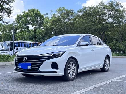 逸动 2021款 PLUS 1.6L GDI CVT精英型