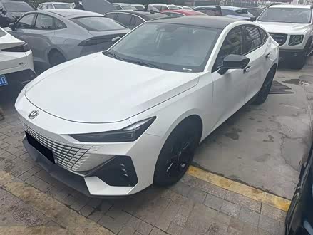 长安UNI-V 智电iDD 2023款  智电iDD 1.5T 113km智趣型