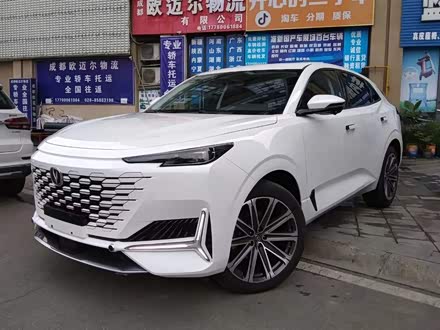 长安UNI-K 2021款 2.0T 尊贵型