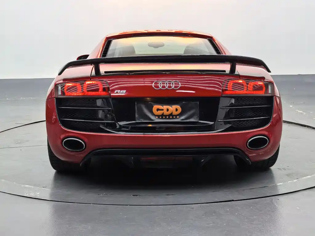Audi R8 2010 5.2 FSI quattro
