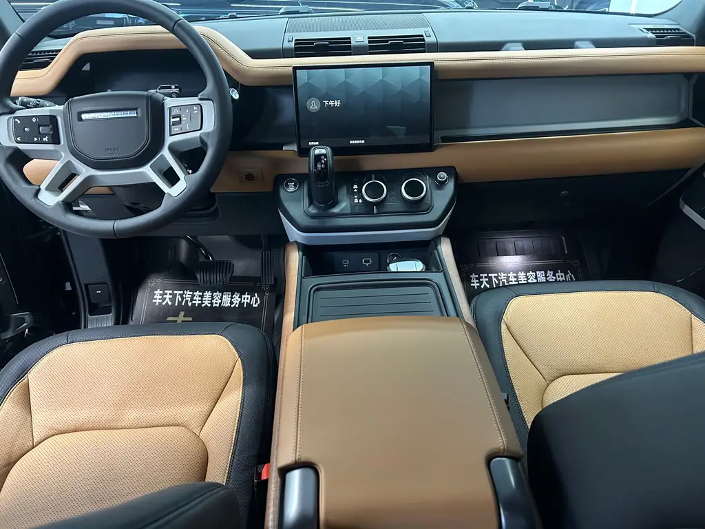 LAND ROVER  DEFENDER