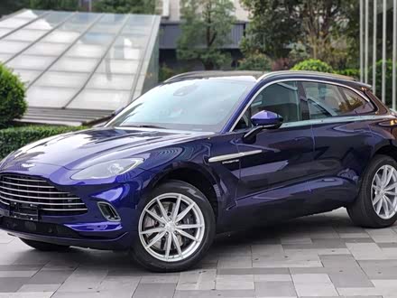 阿斯顿·马丁DBX 2023款 3.0T STRAIGHT-SIX
