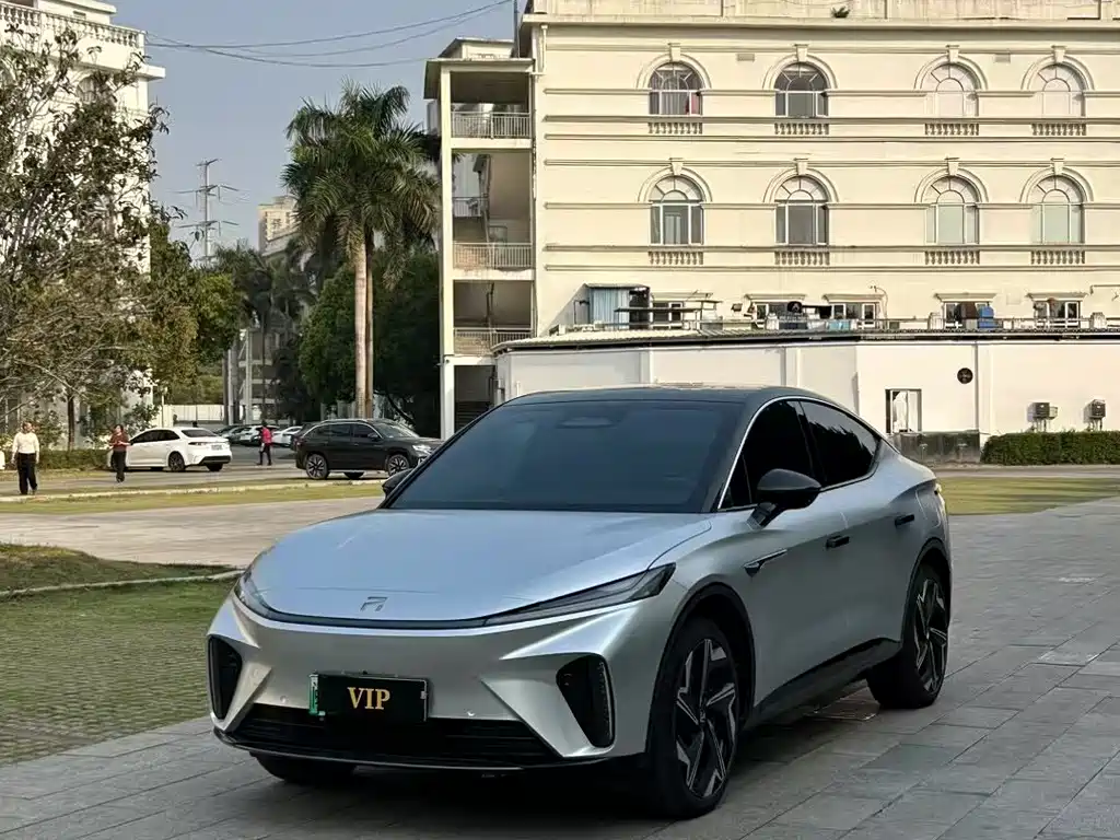 Rising Auto Feifan R7 2022