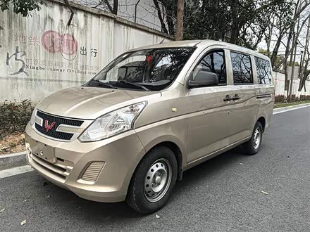 五菱荣光V 2019款 1.5L实用型国VI LAR