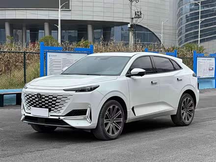 长安UNI-K 2021款 2.0T 尊贵型