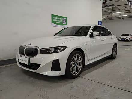宝马i3 2022款 eDrive 35 L