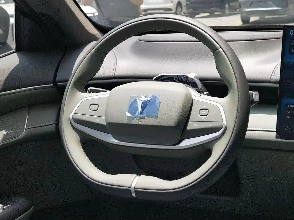 Changan Deepal DARK BLUE S07