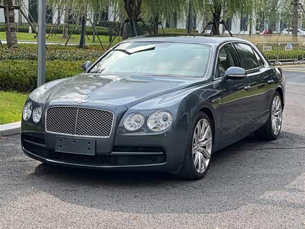 飞驰 2015款 4.0T V8 标准版