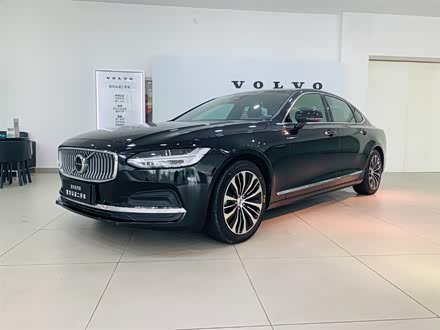 沃尔沃S90 2023款 B5 智逸豪华版