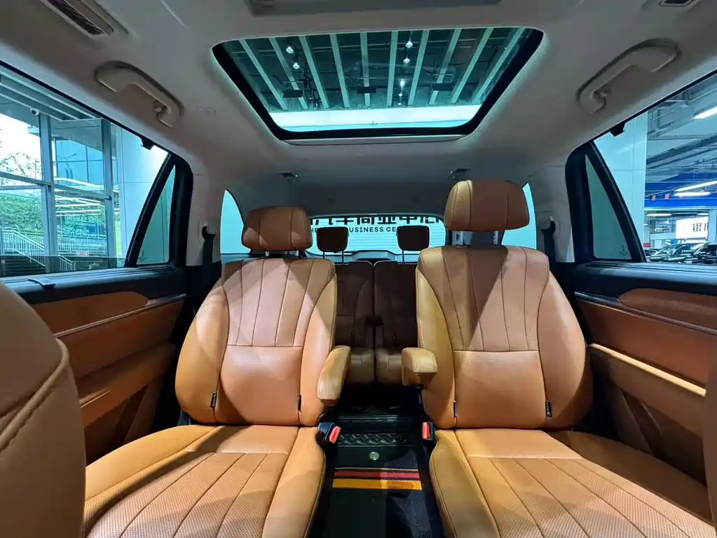 WEI PAI WEI BRAND BLUE MOUNTAIN