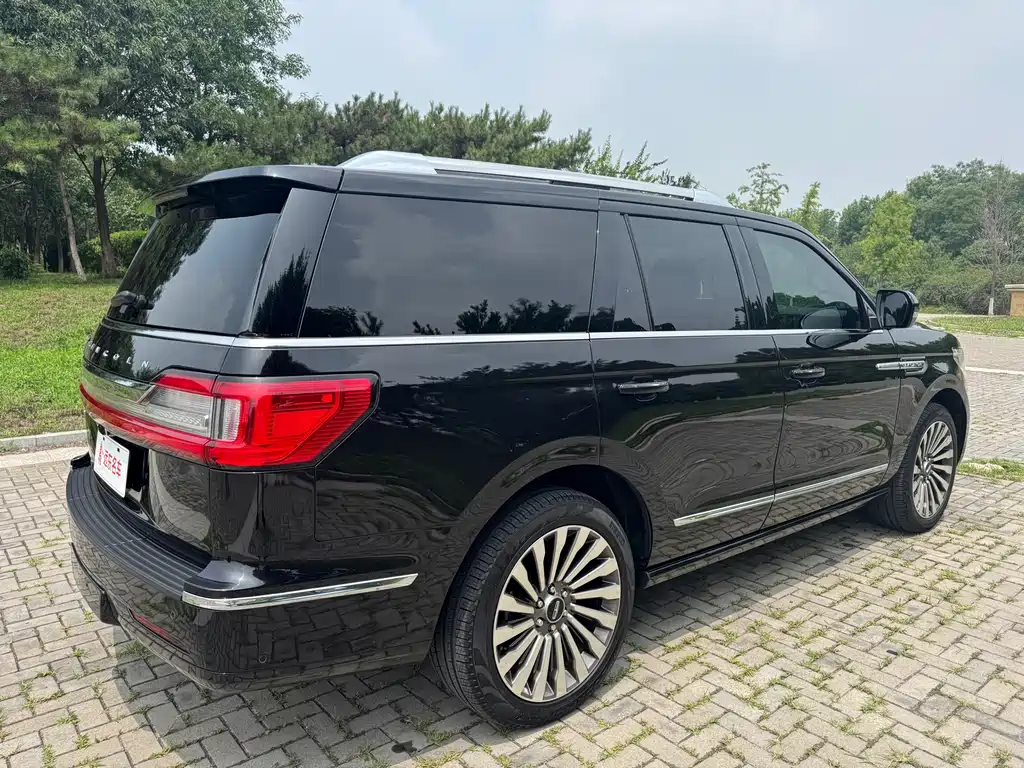 Lincoln Navigator 2020 3.5T
