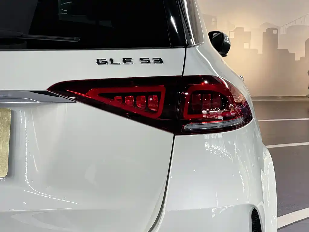 MERCEDES-BENZ GLE AMG