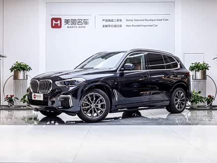 宝马X5 2022款 改款 xDrive 30Li 尊享型M运动套装