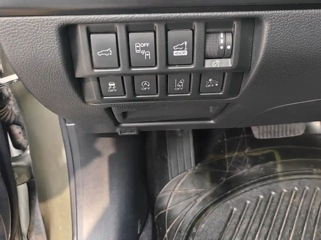 SUBARU OUTBACK