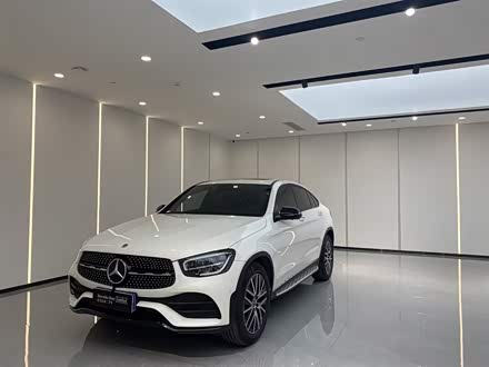 奔驰GLC轿跑 2020款 GLC 300 4MATIC 轿跑SUV