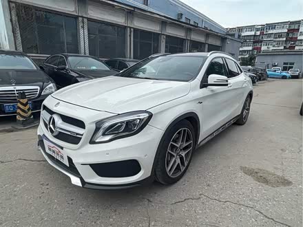 奔驰GLA AMG 2017款 AMG GLA 45 4MATIC