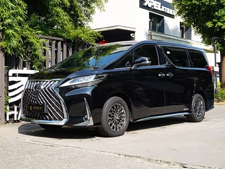 雷克萨斯LM 2020款 300h 七座隽雅版