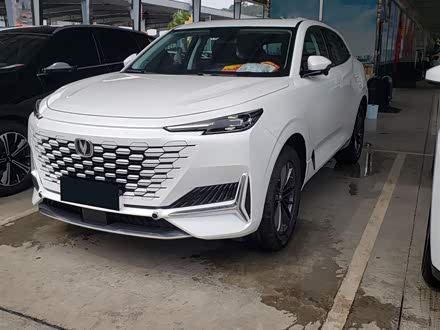 长安UNI-K 2021款 2.0T 豪华型