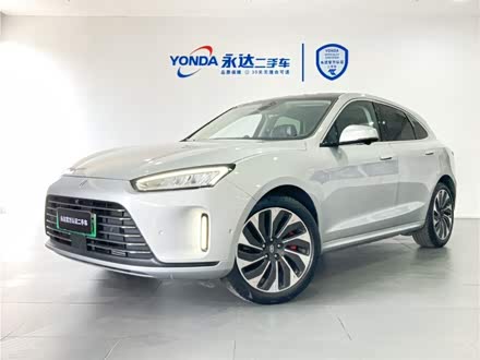 问界M5 2022款 增程四驱性能版