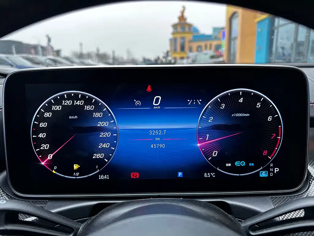 MERCEDES-BENZ C CLASS