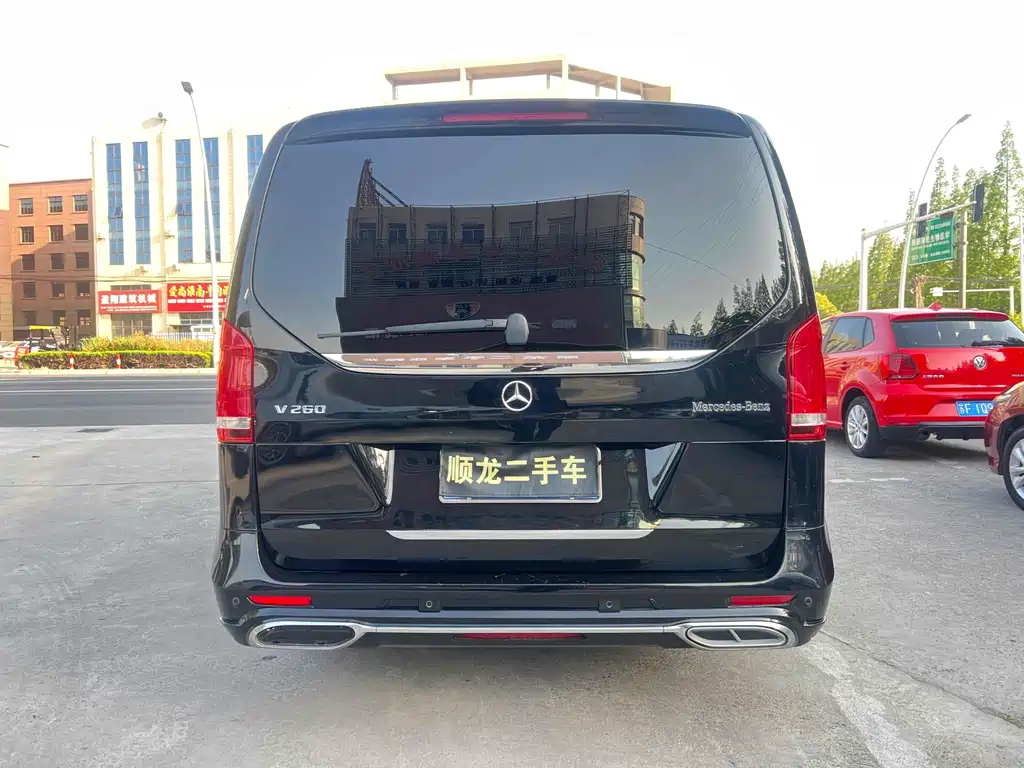 MERCEDES-BENZ V CLASS