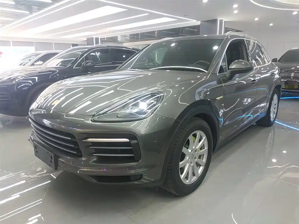 PORSCHE CAYENNE NEW ENERGY