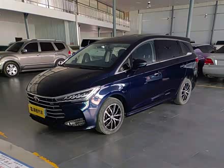 宋MAX 2017款 1.5T 自动智联尊贵型 7座