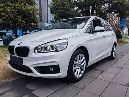 宝马2系旅行车 2018款 218i 领先型