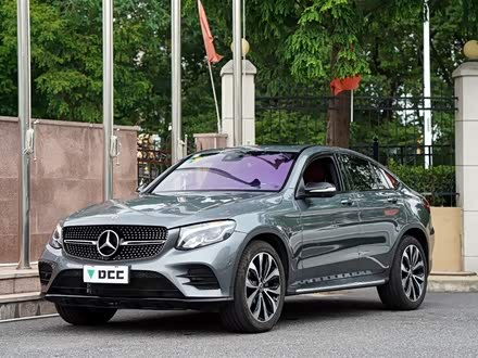 奔驰GLC轿跑 2017款 GLC 260 4MATIC 轿跑SUV