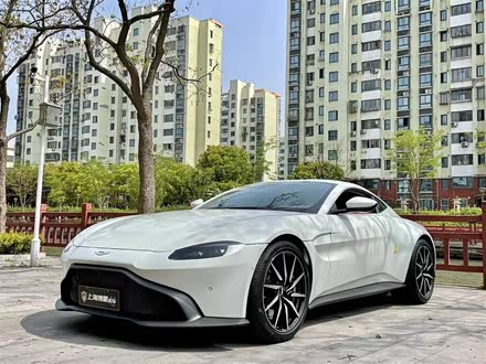 V8 Vantage 2018款 4.0T V8 Coupe