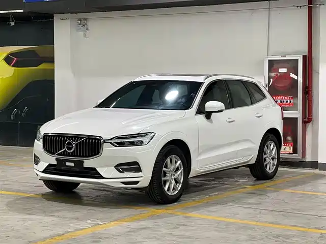 VOLVO  XC60