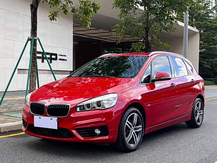 宝马2系旅行车 2016款 218i 运动设计套装